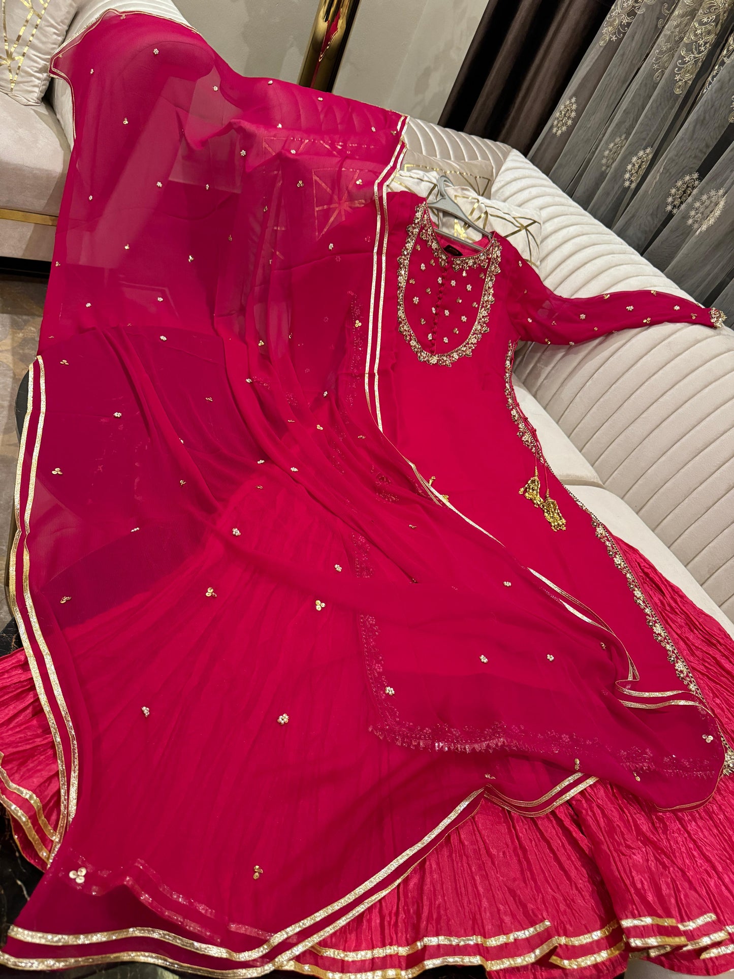 Sunflower (HOT PINK)