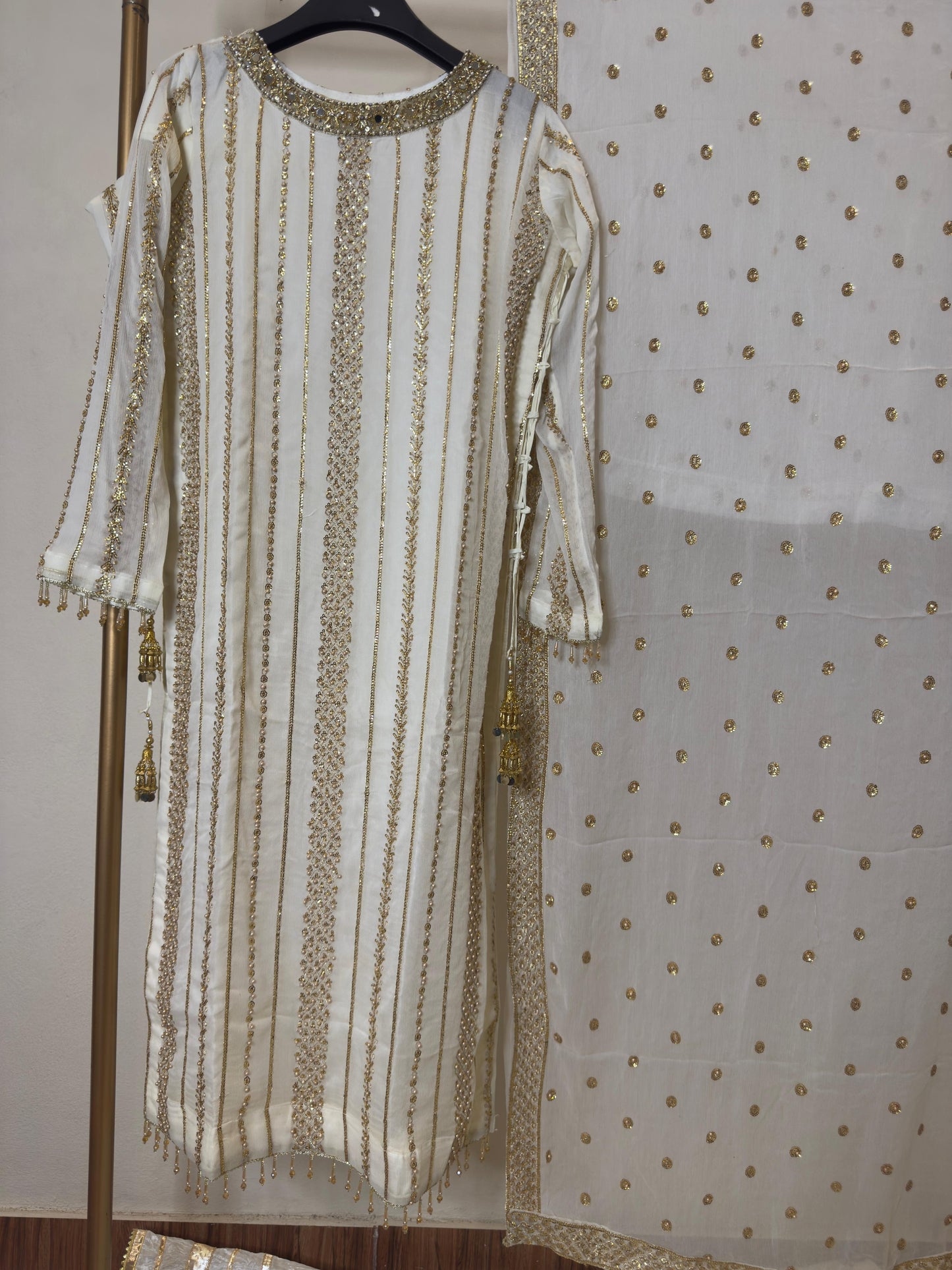 Rose (WHITE)