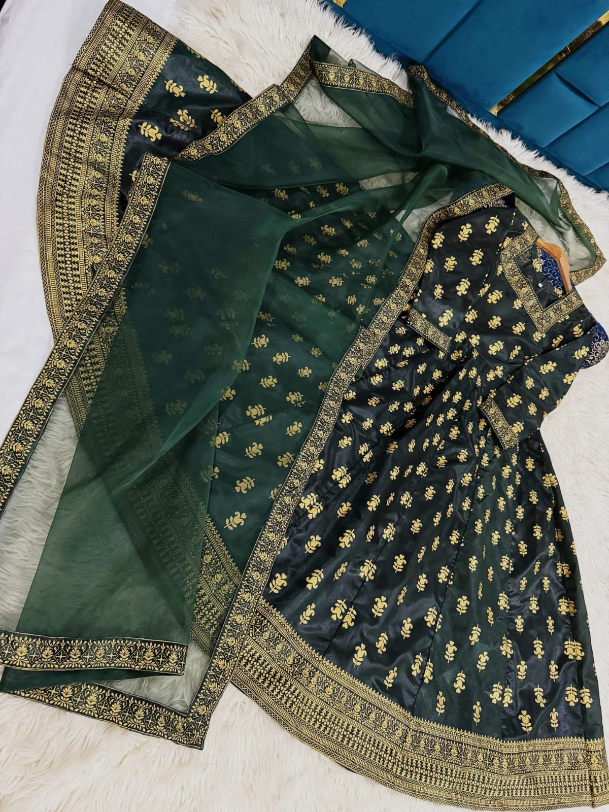 Wisteria 2 Pc Maxi and dupatta (GREEN)
