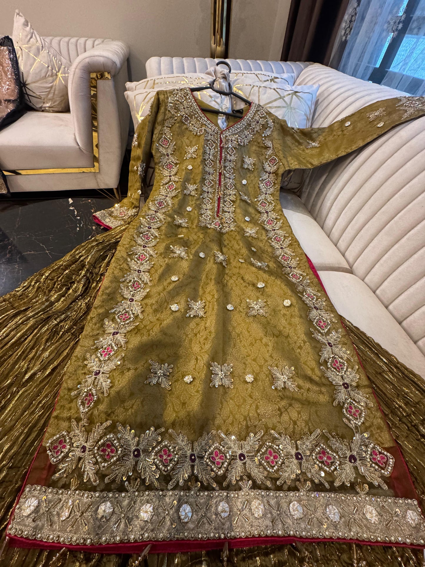 Lantana (MEHNDI GREEN)