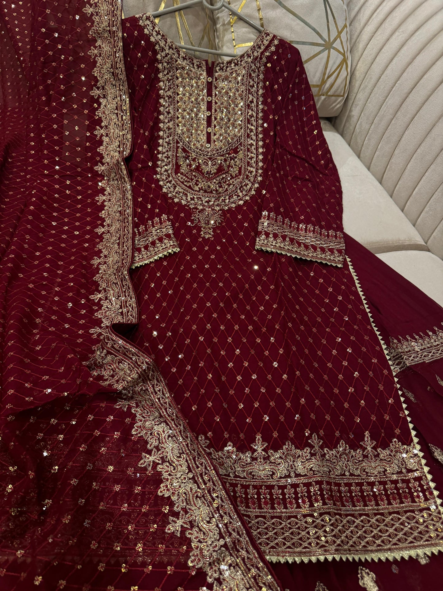 Cockscomb (REDISH MAROON)