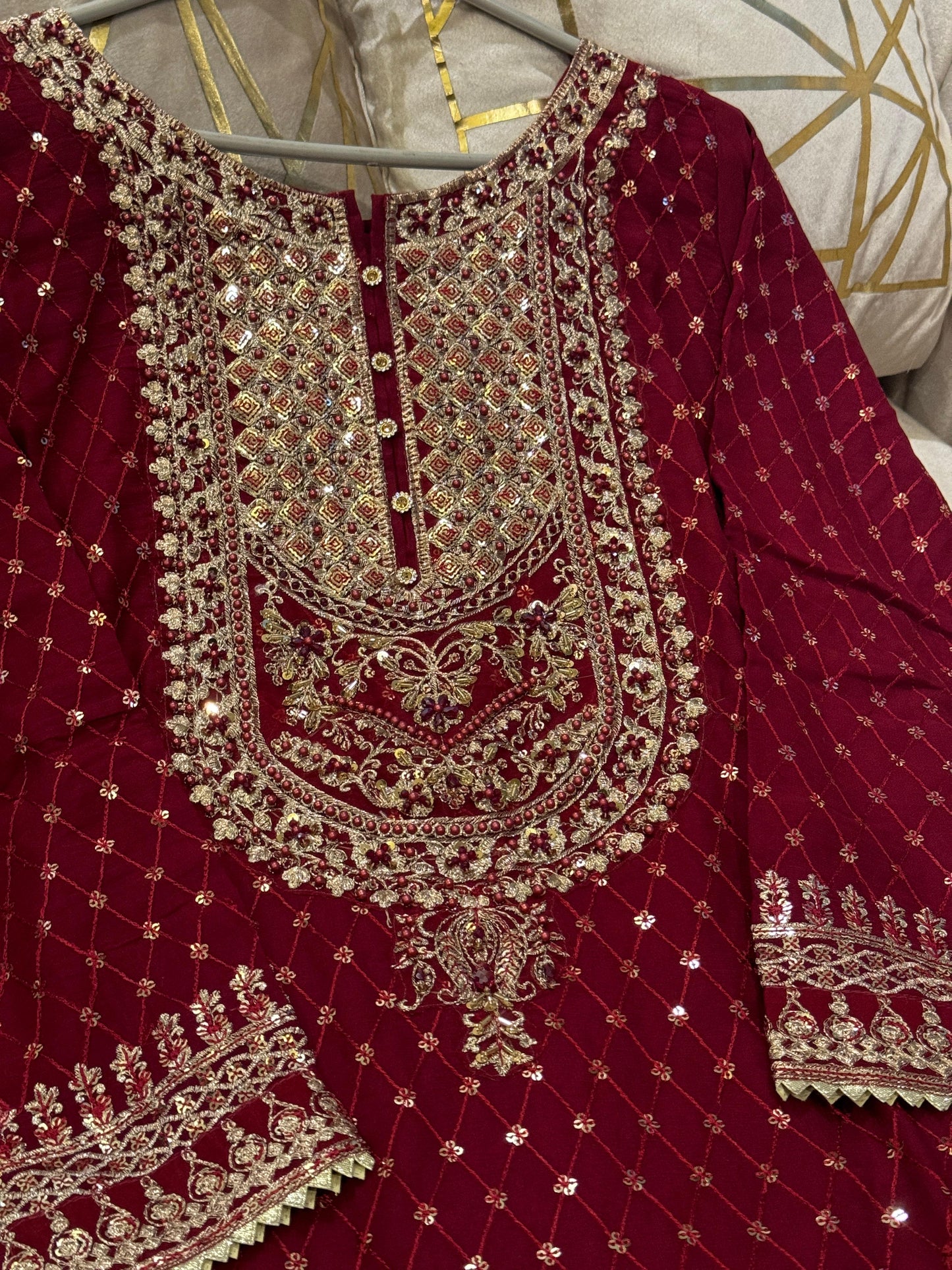 Cockscomb (REDISH MAROON)