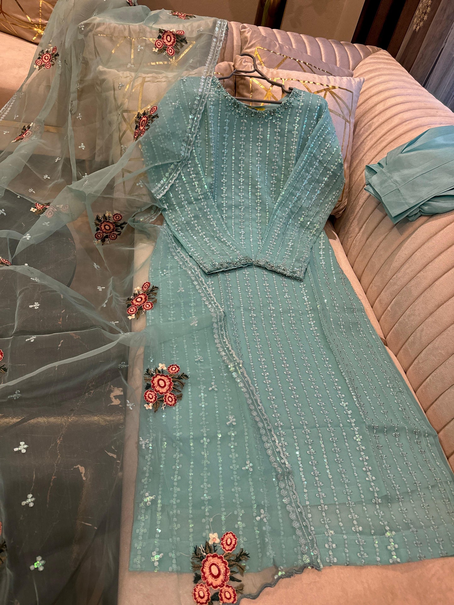 Chambaili (blue)