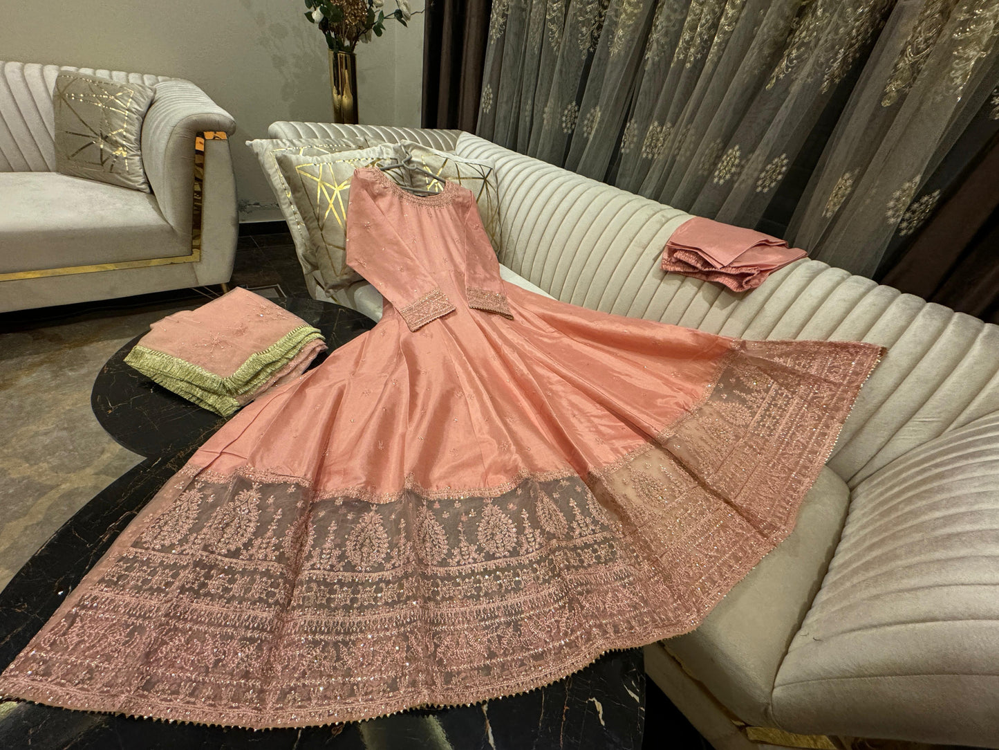 Lily (pink, peach)
