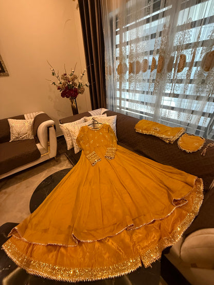 Wallflower (MUSTARD YELLOW)