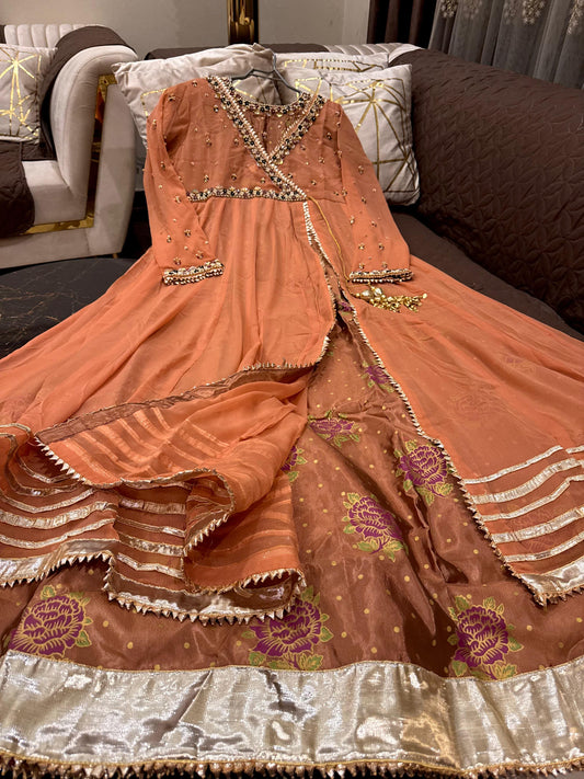 Crocus (PEACHY RUST)