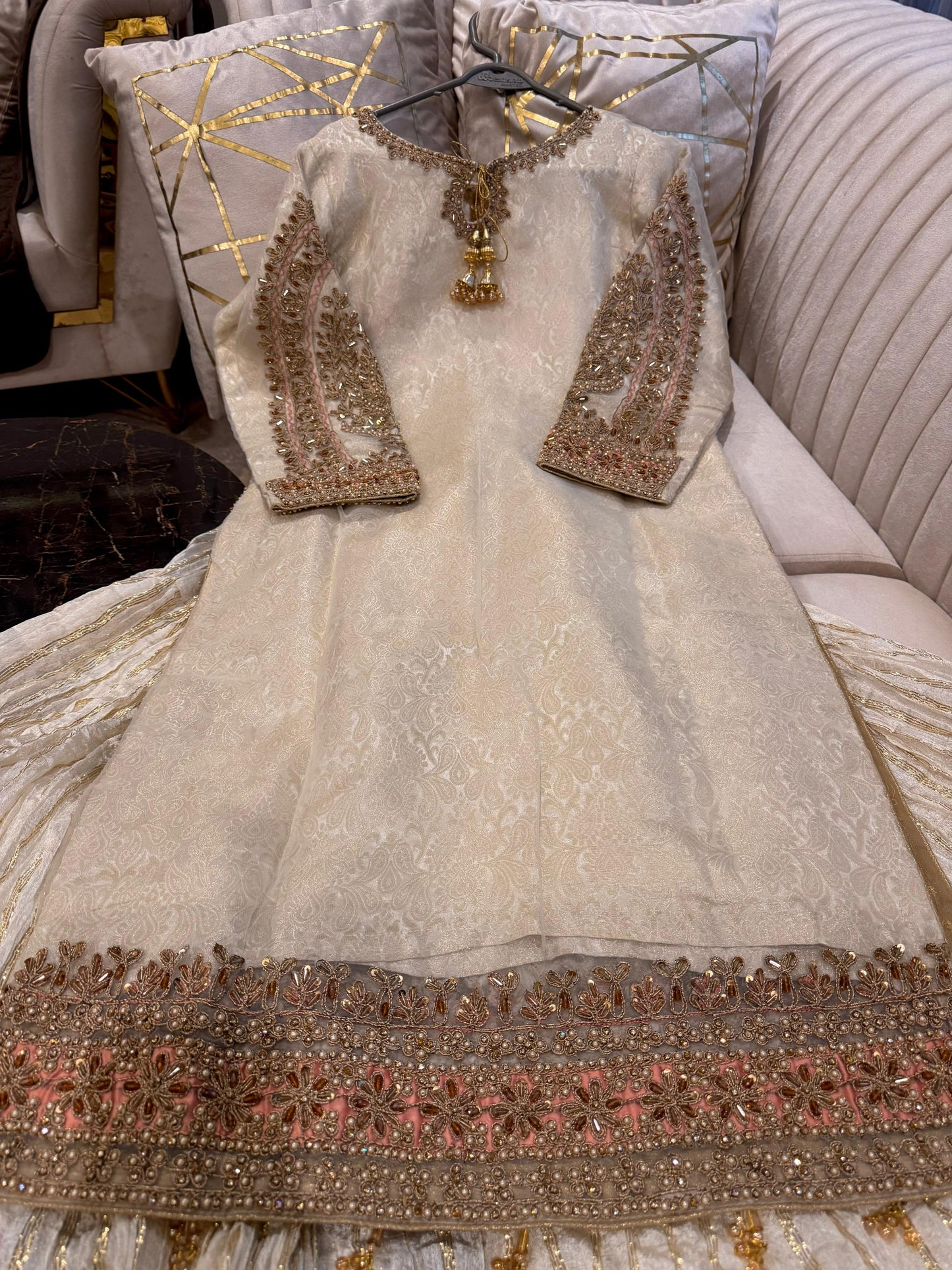 Veronica (WHITE GOLD)