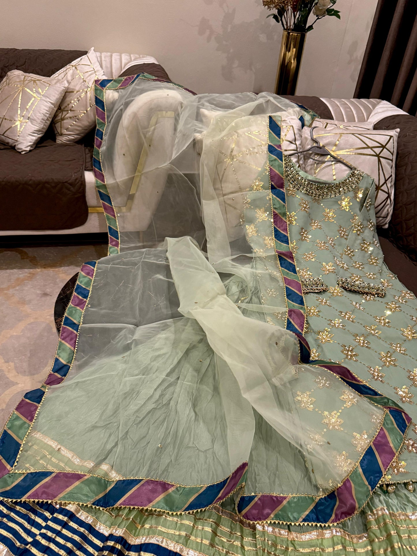 Veronica (SAGE GREEN)