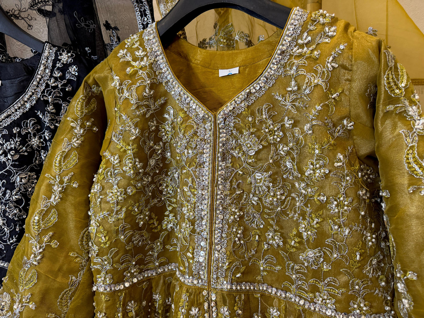 Anonemous (MUSTARD YELLOW )