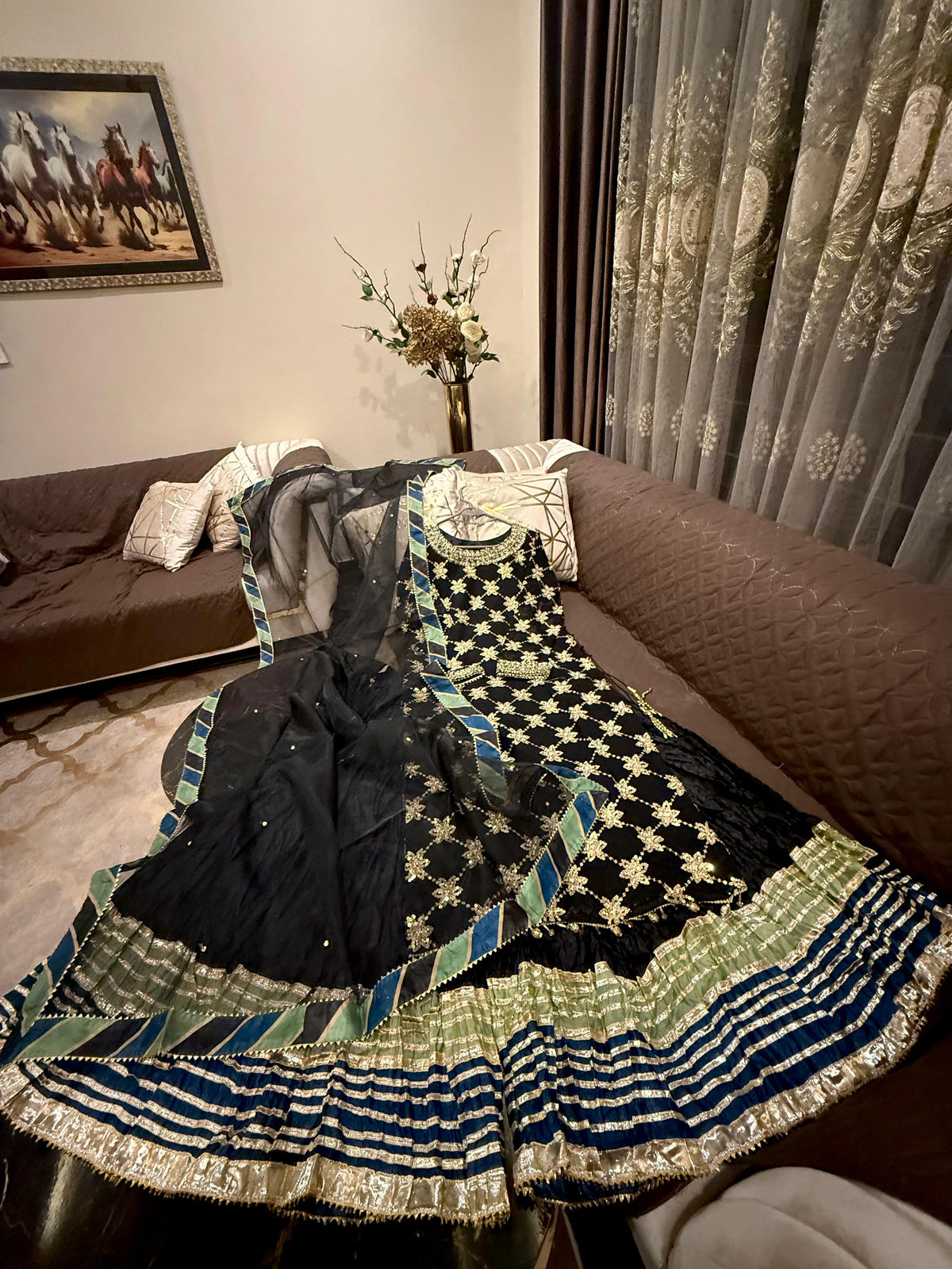 Veronica (BLACK)
