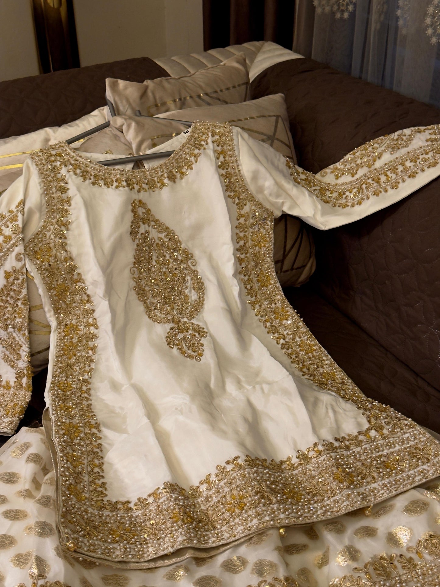 Camellia (WHITE GOLD)