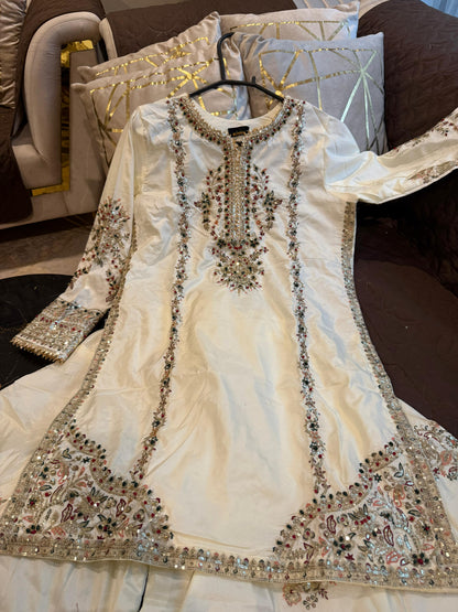 HANIYA (WHITE)