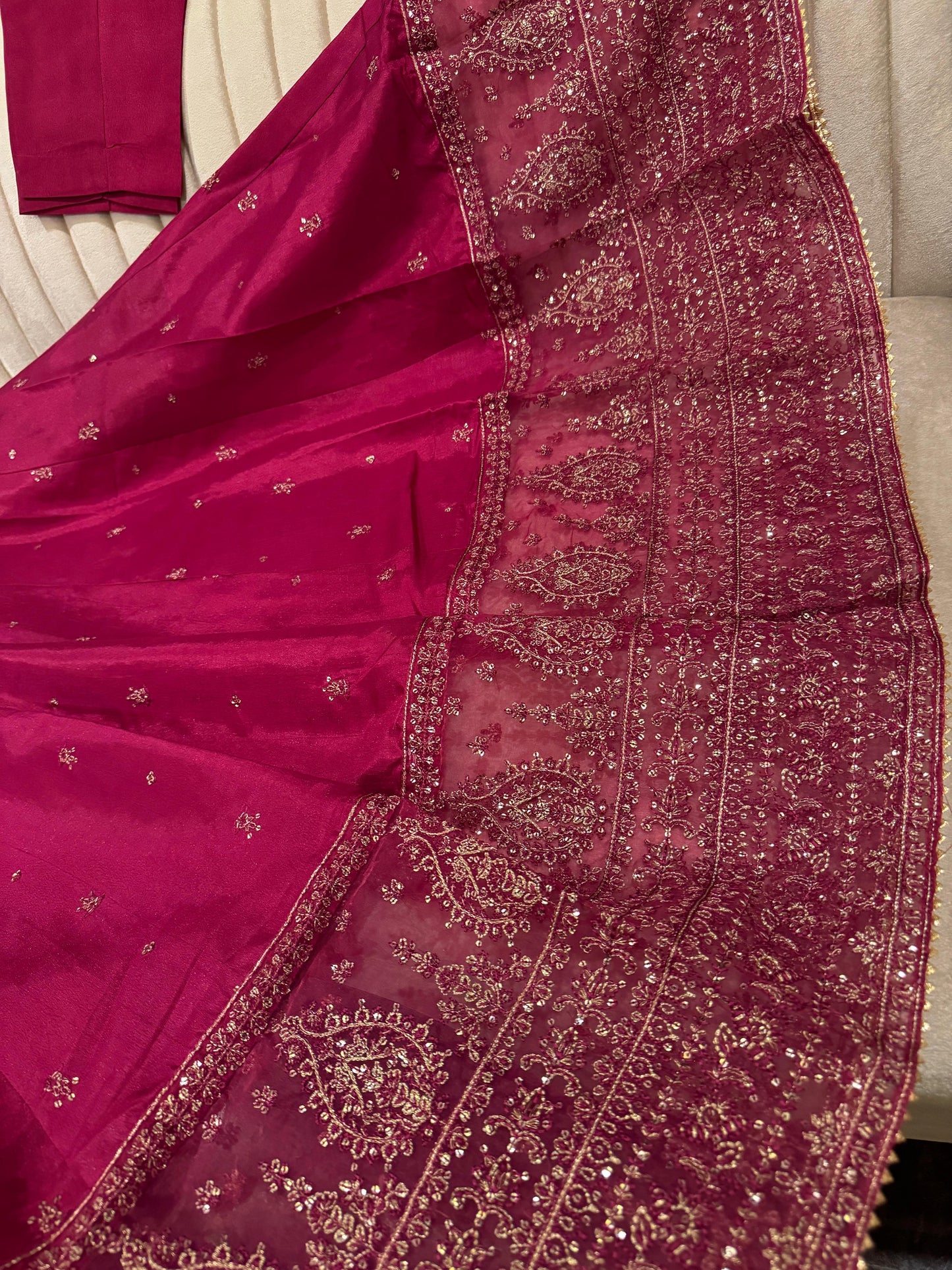 LILY (hot pink)
