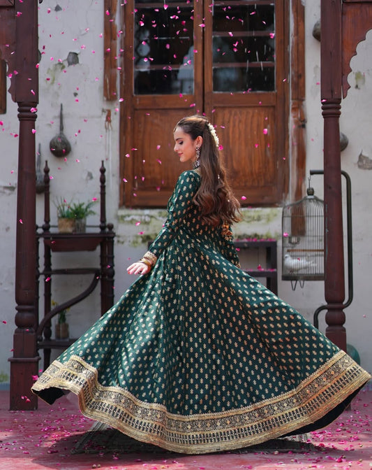 Wisteria 2 Pc Maxi and dupatta (GREEN)