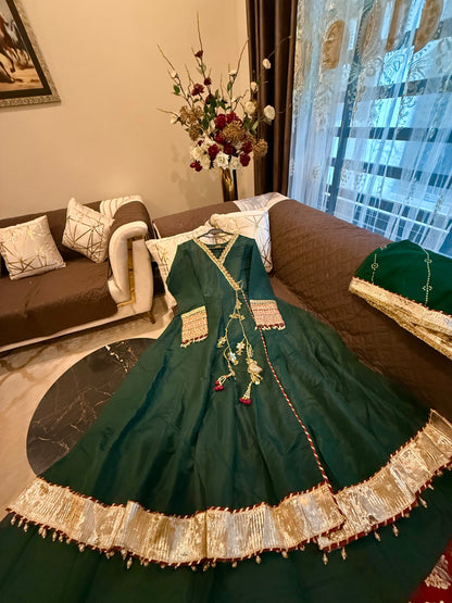 LAILA (BOTTLE GREEN)