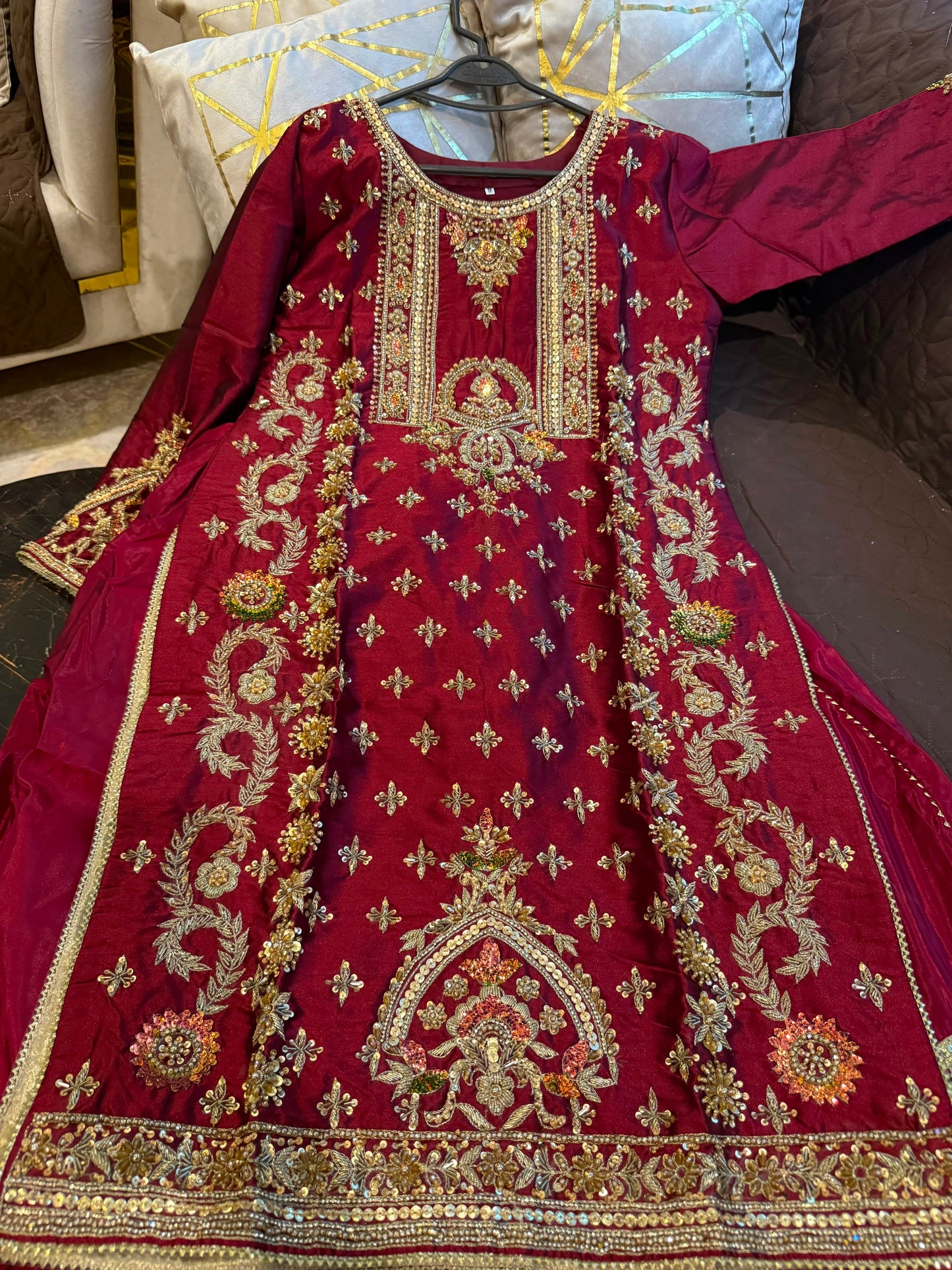 RUBAB (maroon)