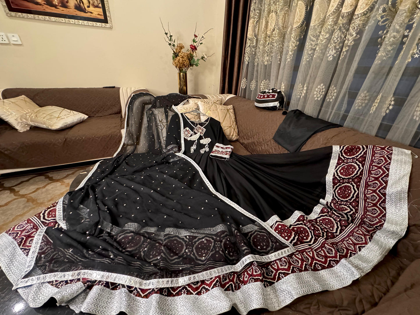 Teasel (BLACK AJRAK)