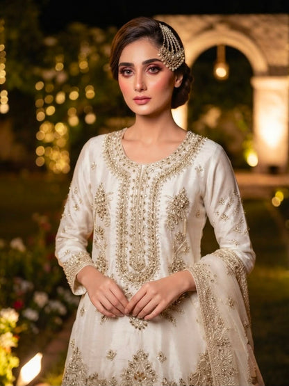 Qissa (WHITE GOLD)