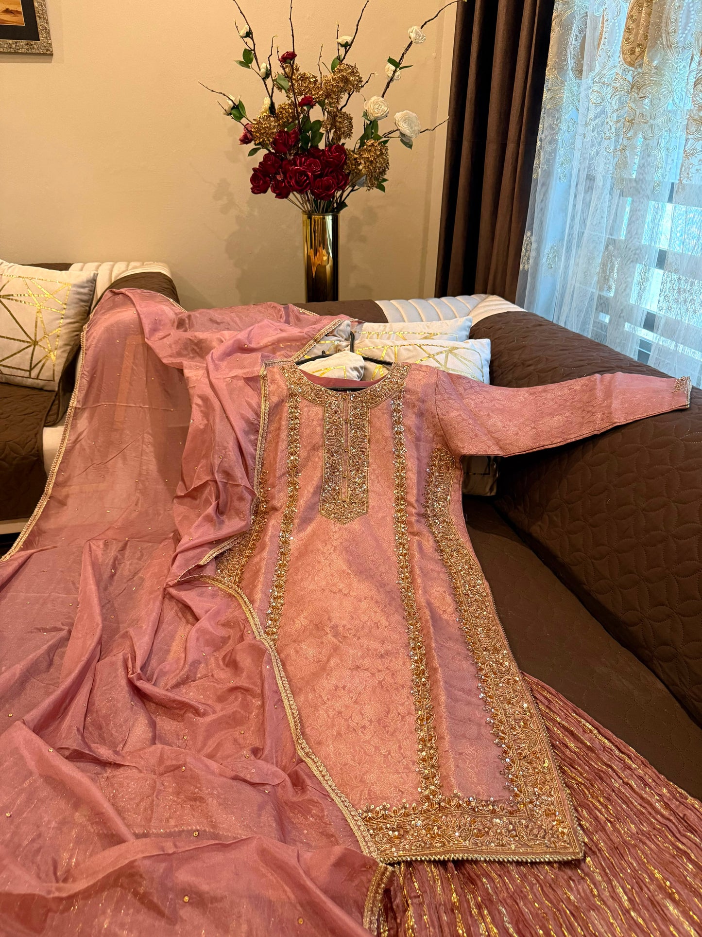 Noor (DUSTY ROSE)