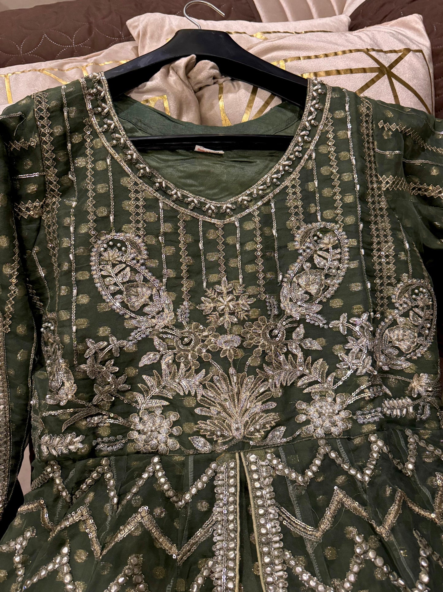 Anonemous (ICE MEHNDI GREEN)