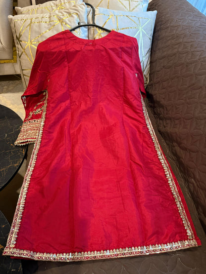 HANIYA (RED MAROON)
