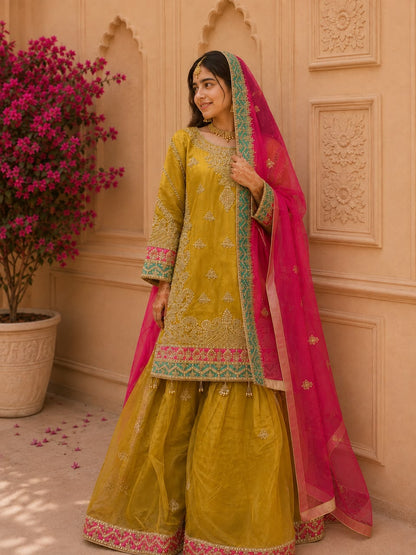 Zarbahar (MEHNDI GREEN WITH PINK)