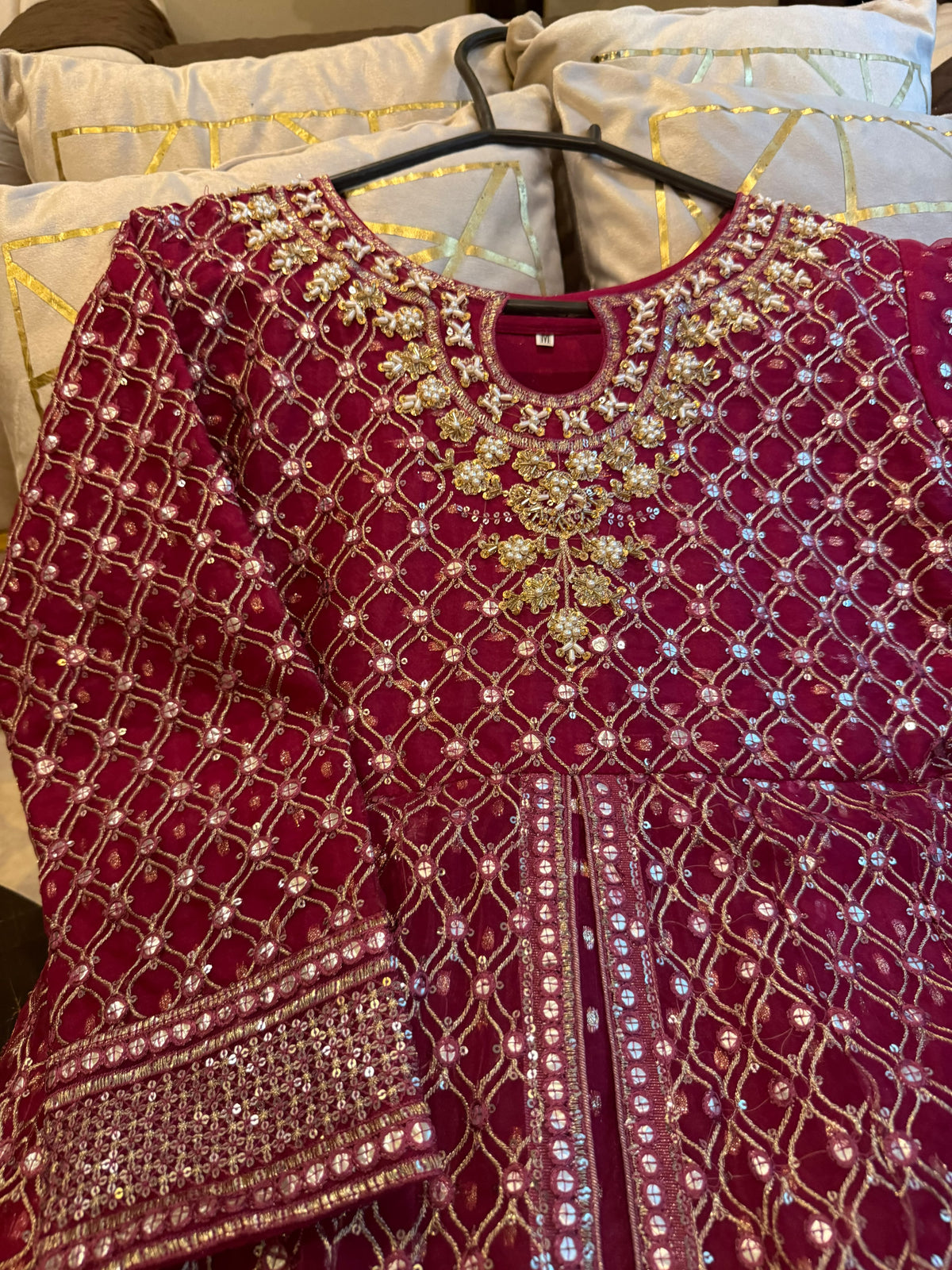 GLADIOLUS (MAROON RED)