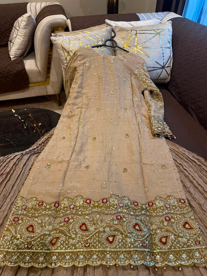 GULAAB (beige camel)