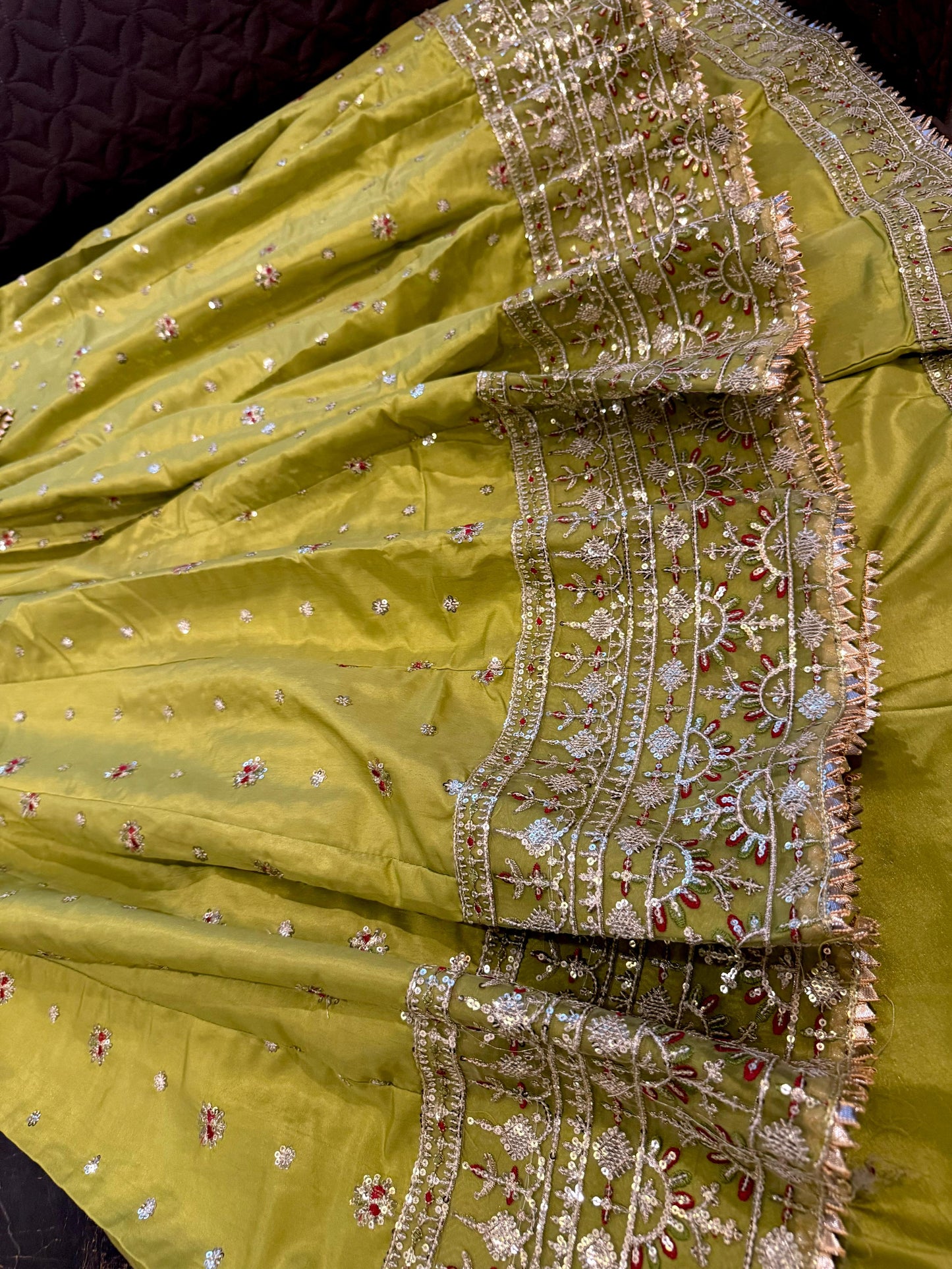 Water Lily (DHANI GREEN)