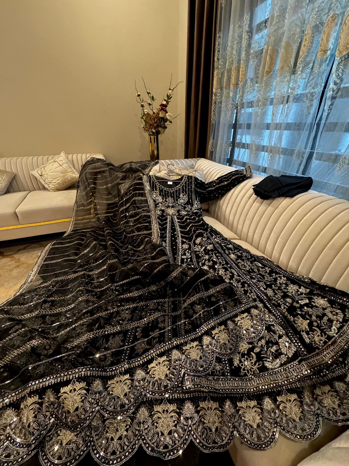 Anonemous (BLACK)