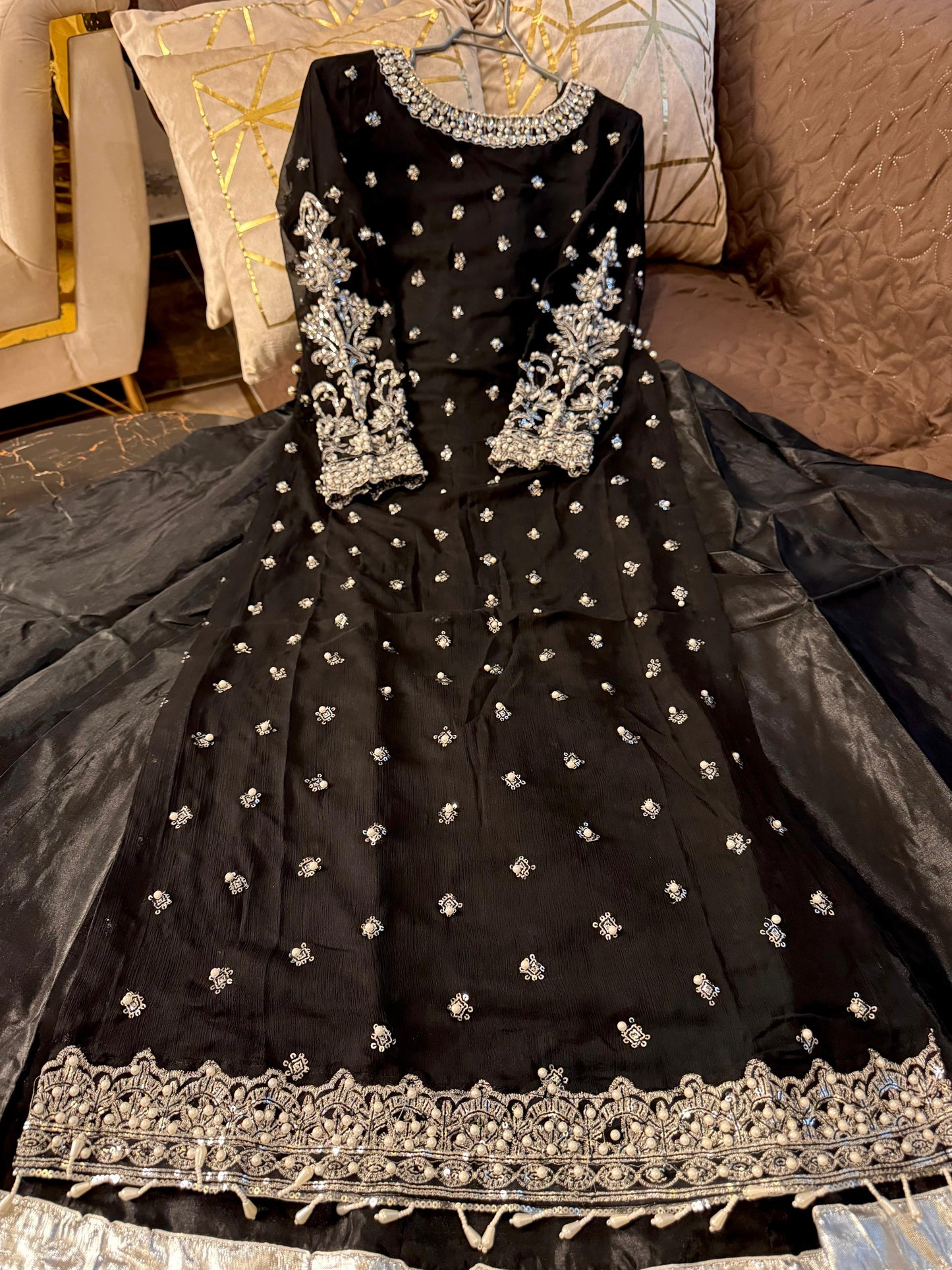 Tansy (BLACK)