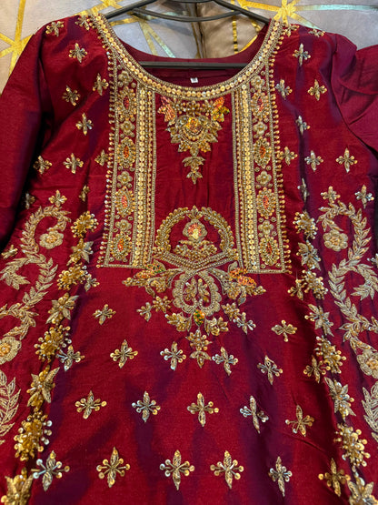 RUBAB (maroon)