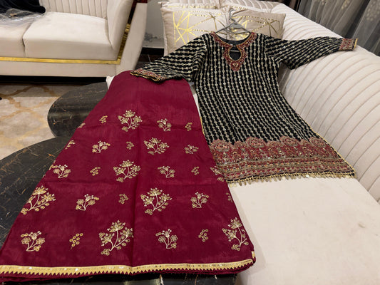 Dandelion (BLACK and RED)