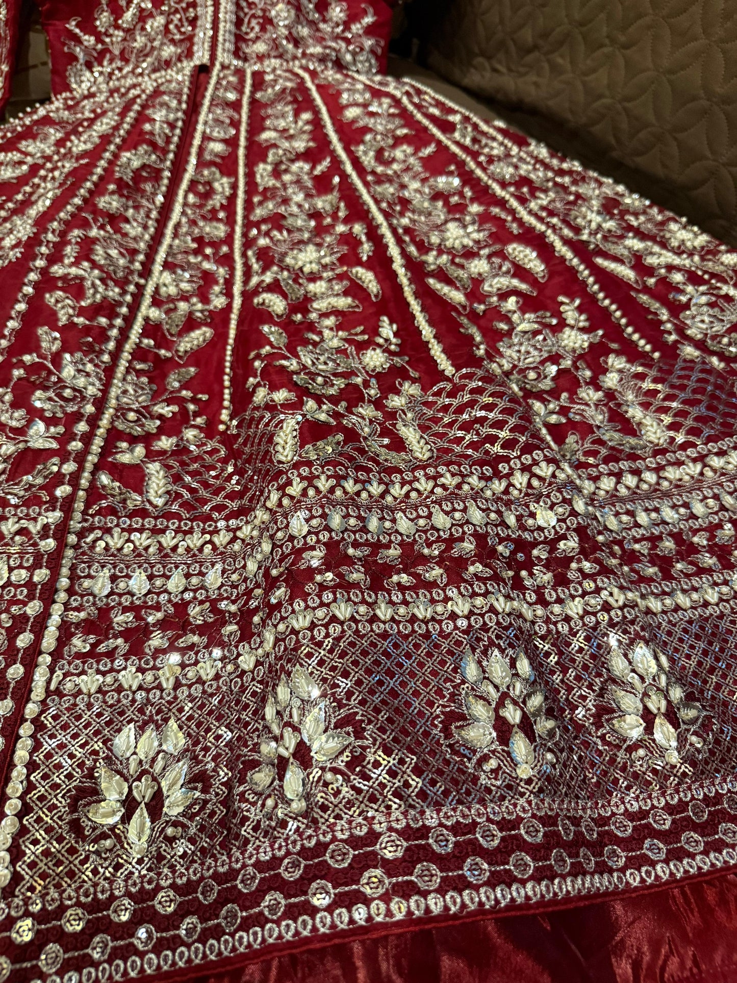 Aroma (RED MAROON)