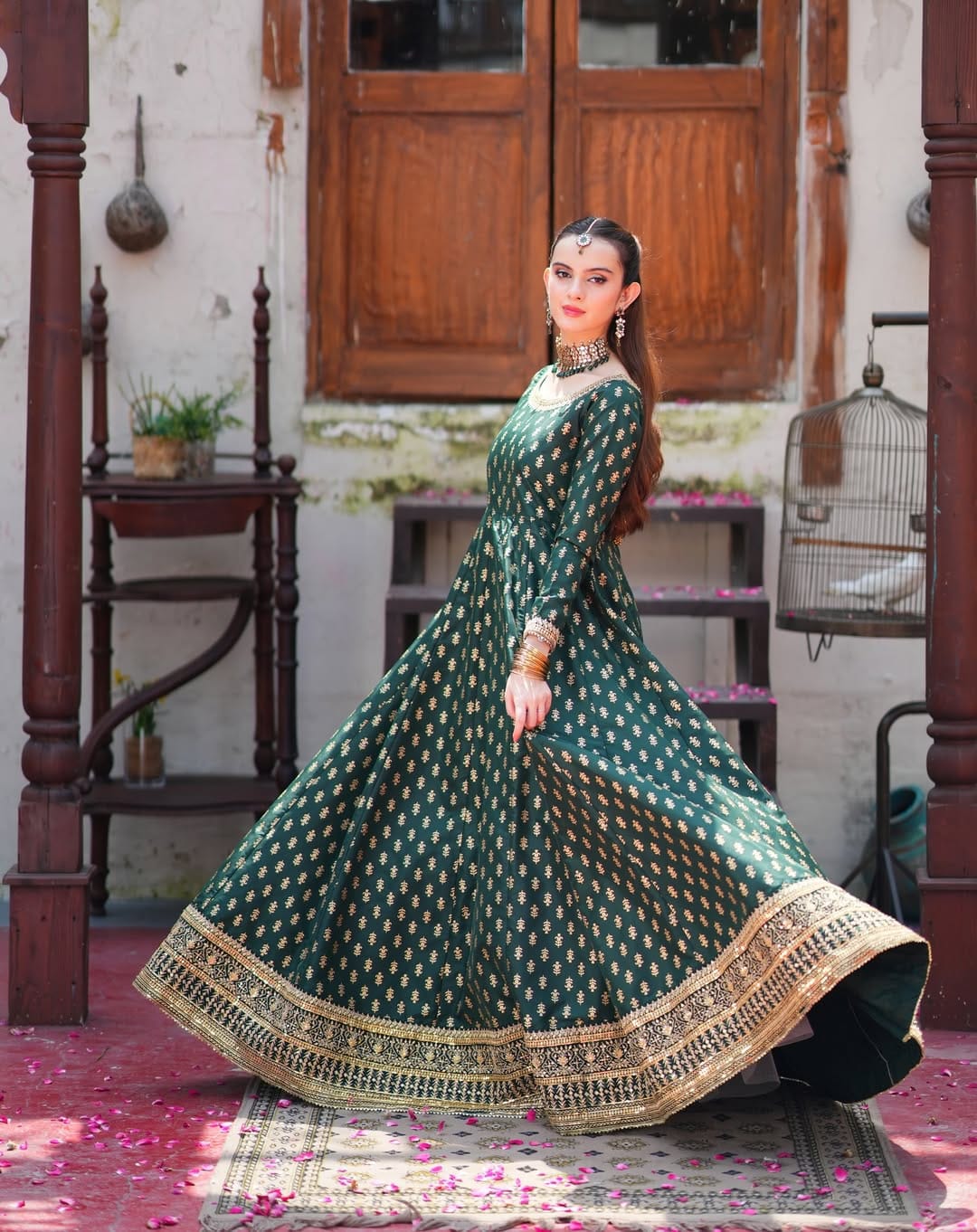 Wisteria 2 Pc Maxi and dupatta (GREEN)