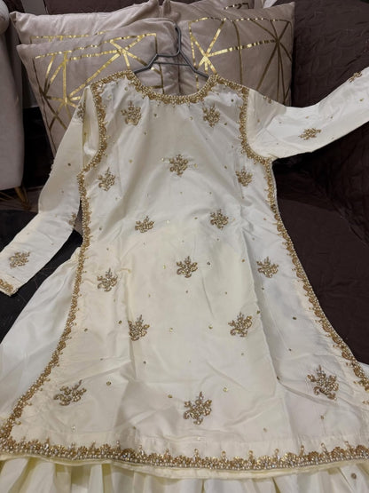 Daffodils (WHITE)