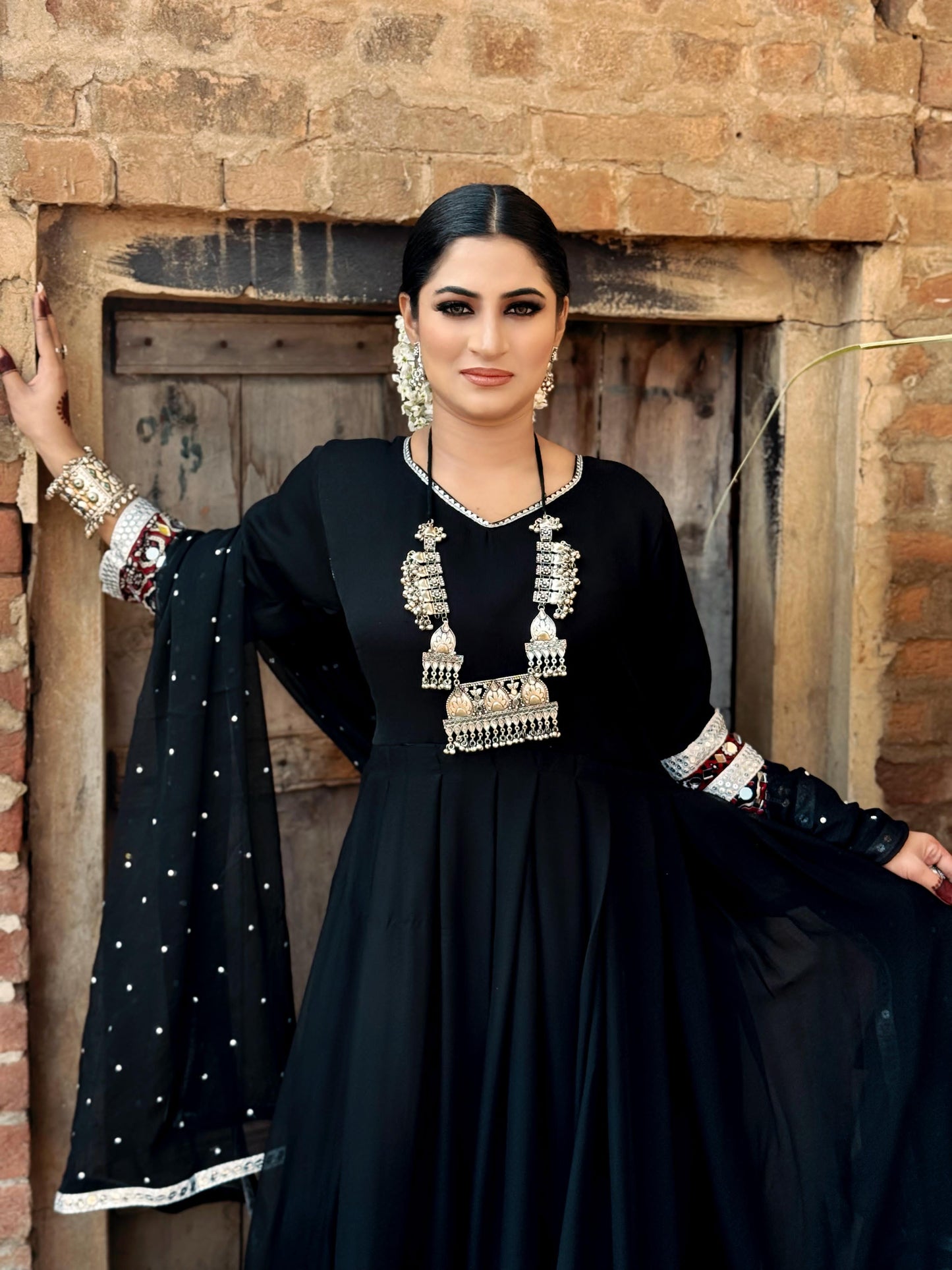 Teasel (BLACK AJRAK)