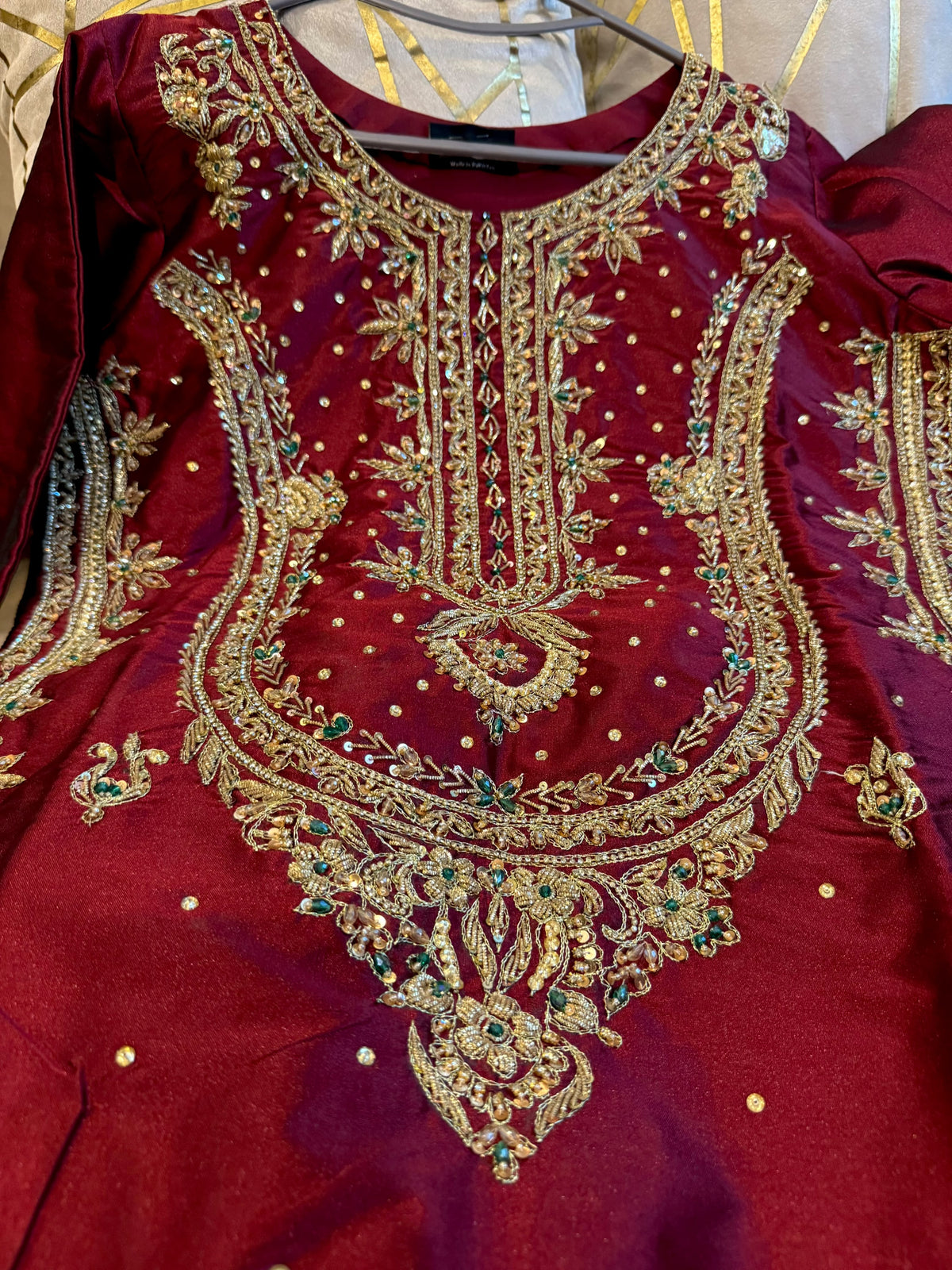 BANARASI HOMEMADE (MAROON)