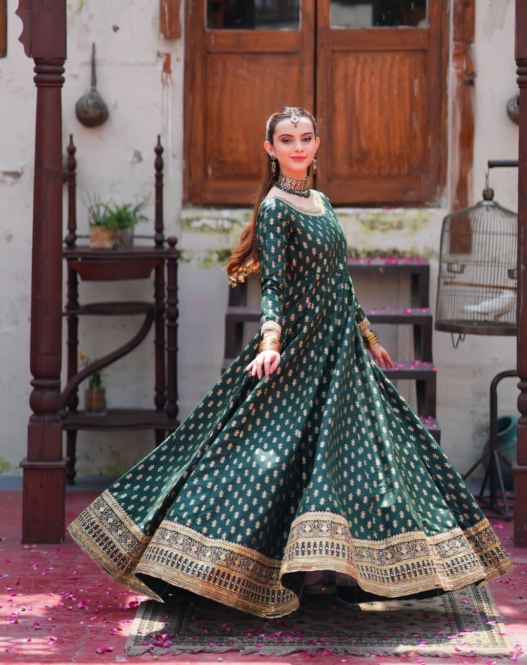 Wisteria 2 Pc Maxi and dupatta (GREEN)