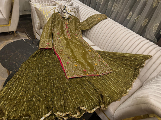 Cosmos (MEHNDI GREEN)