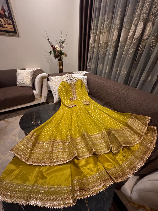 Hellebore (DHANI GREEN)