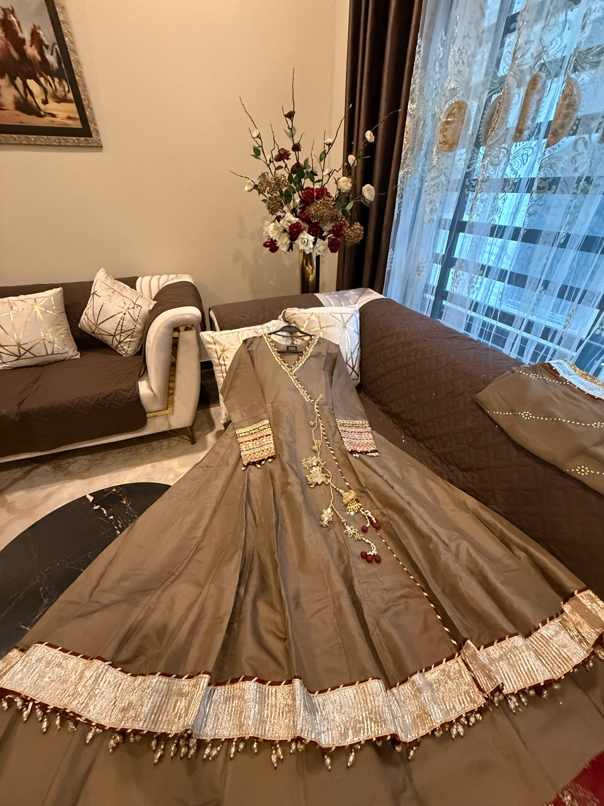 LAILA (CAMEL BROWN)