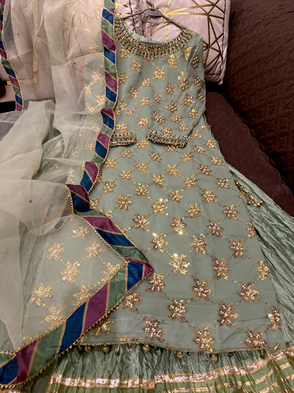 Veronica (SAGE GREEN)