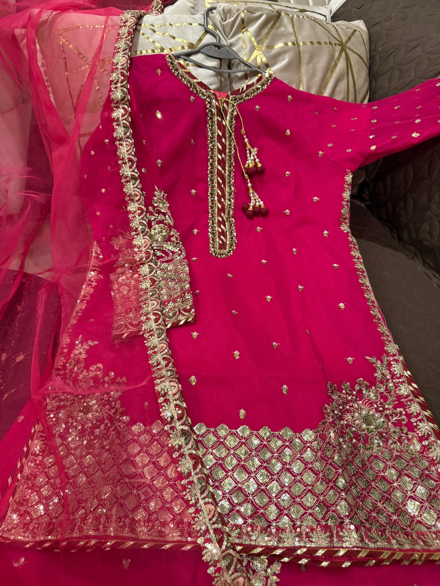 Lupine (HOT PINK)