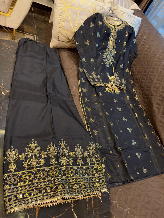 Foxglove (BLACK)