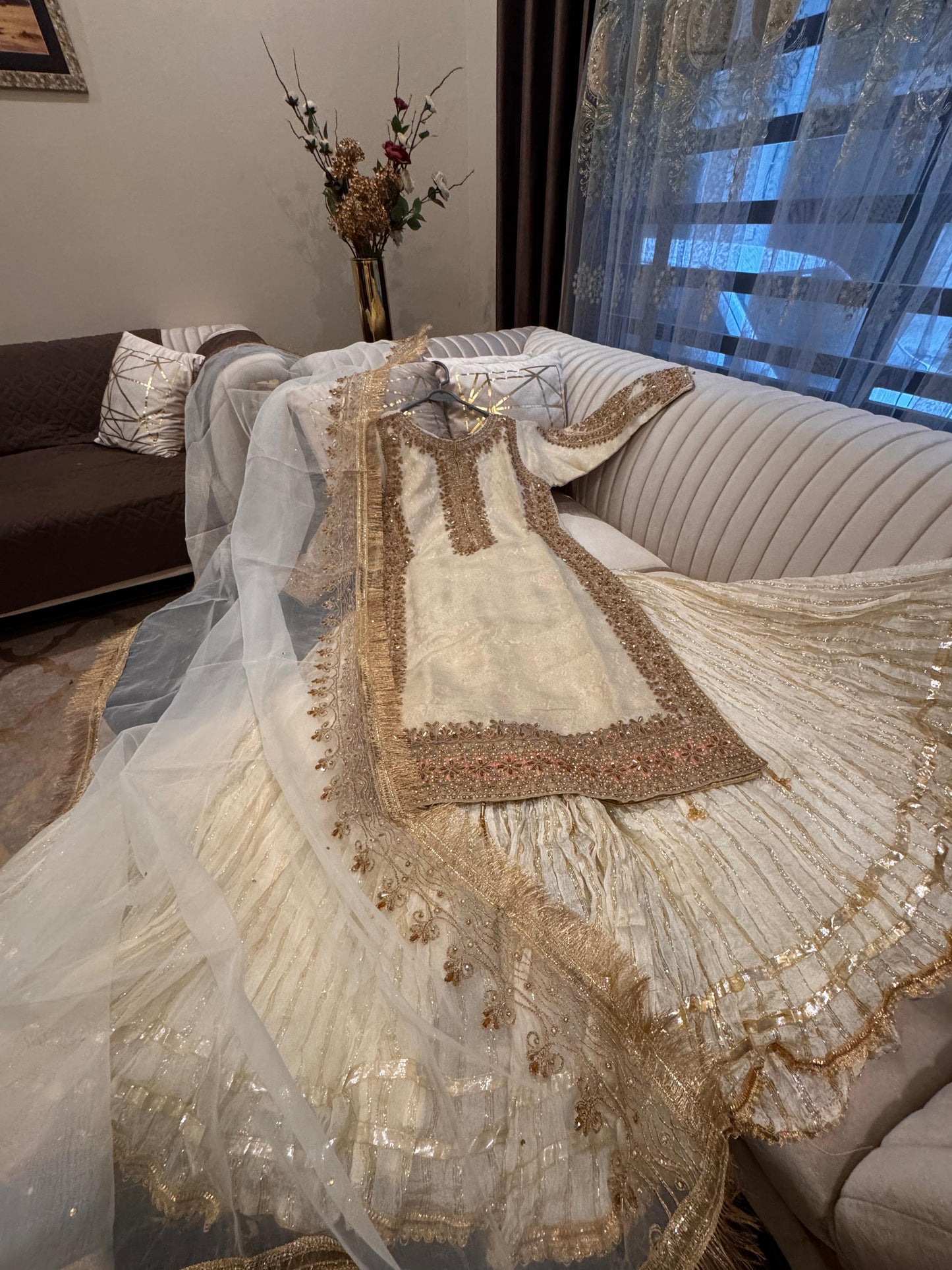 Veronica (WHITE GOLD)