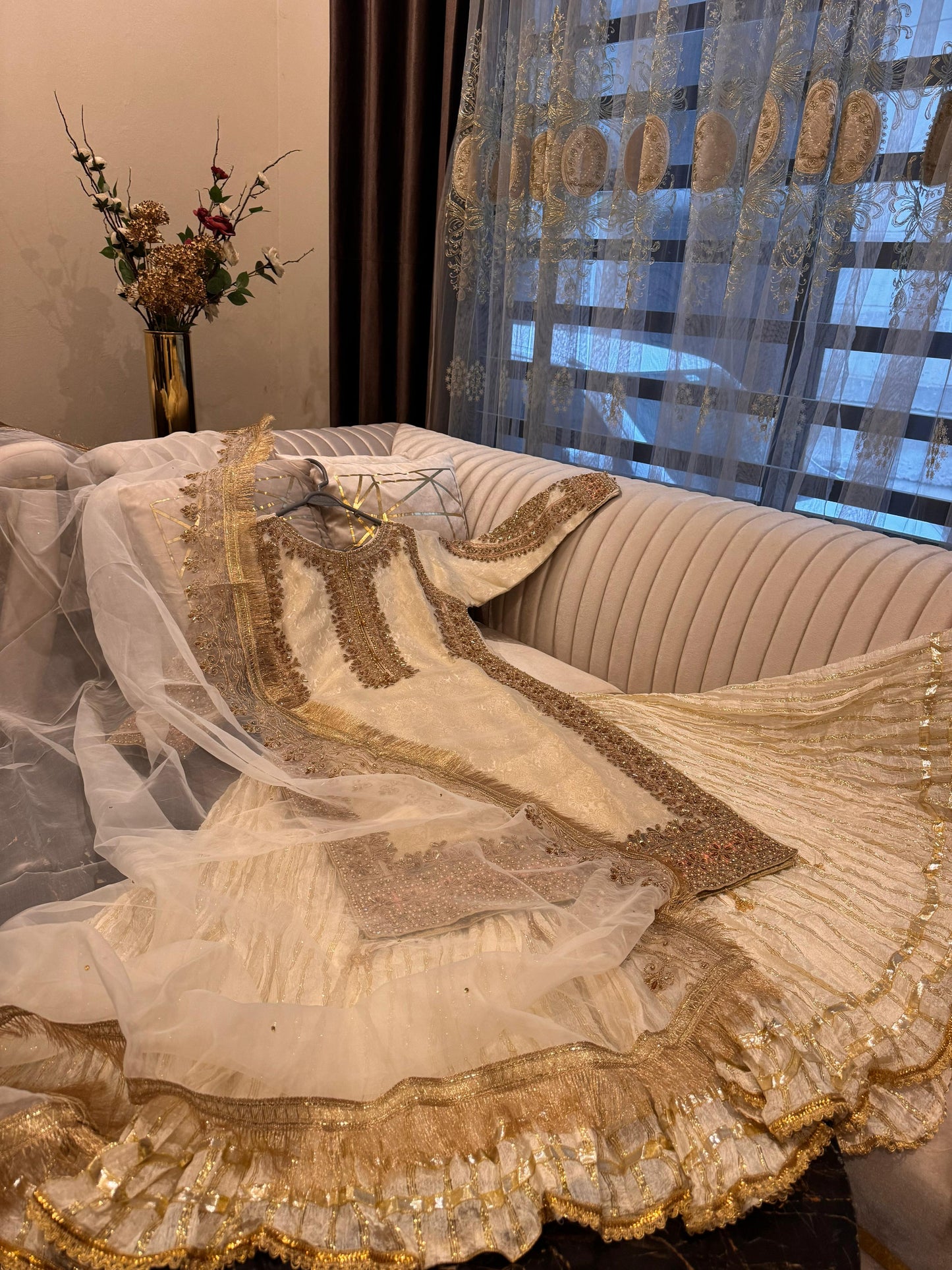 Veronica (WHITE GOLD)