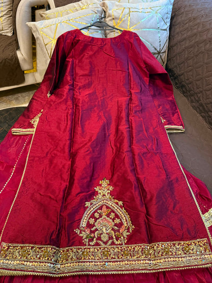 RUBAB (maroon)