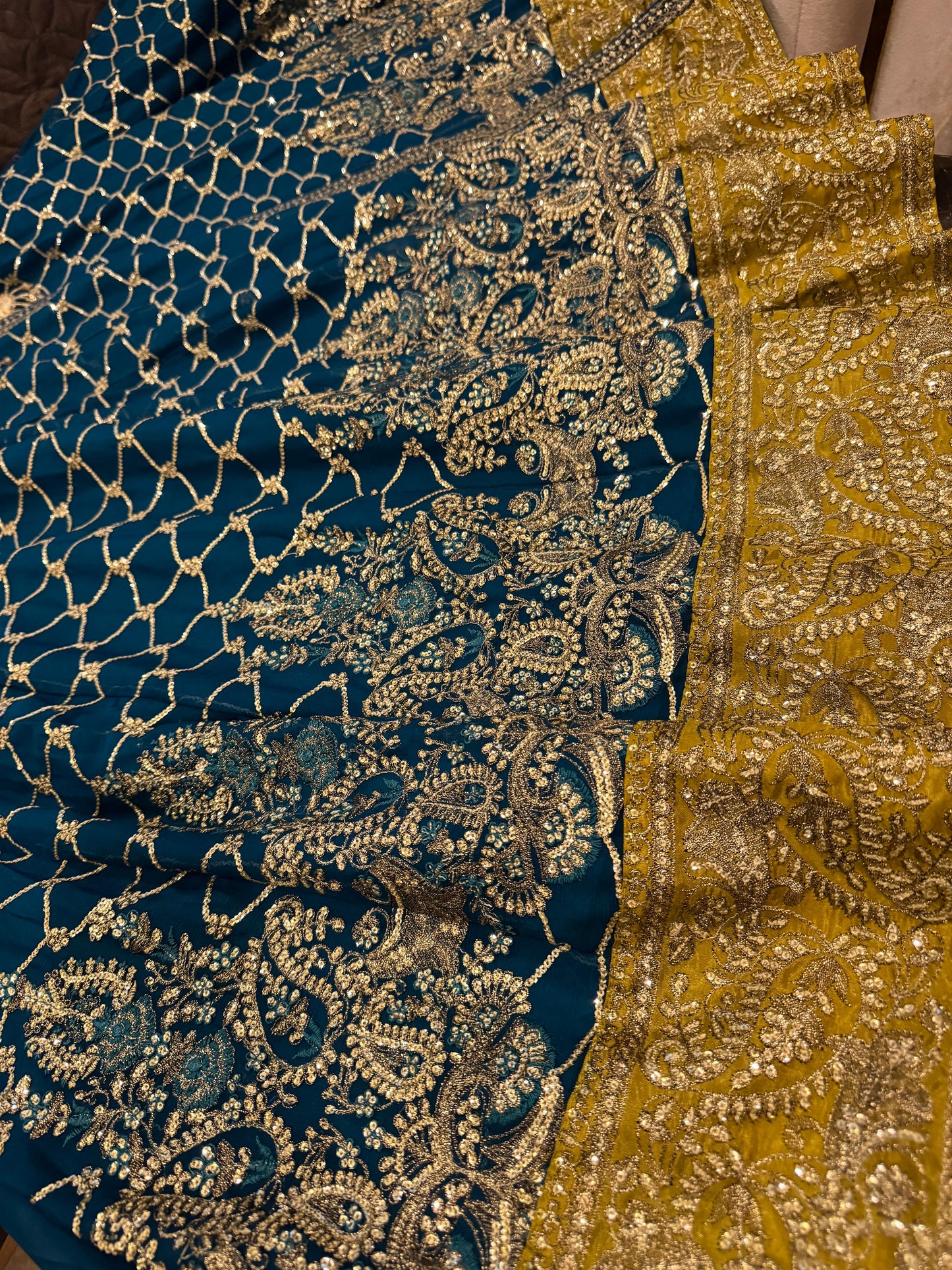 Gladiolus (ZINC GOLD)