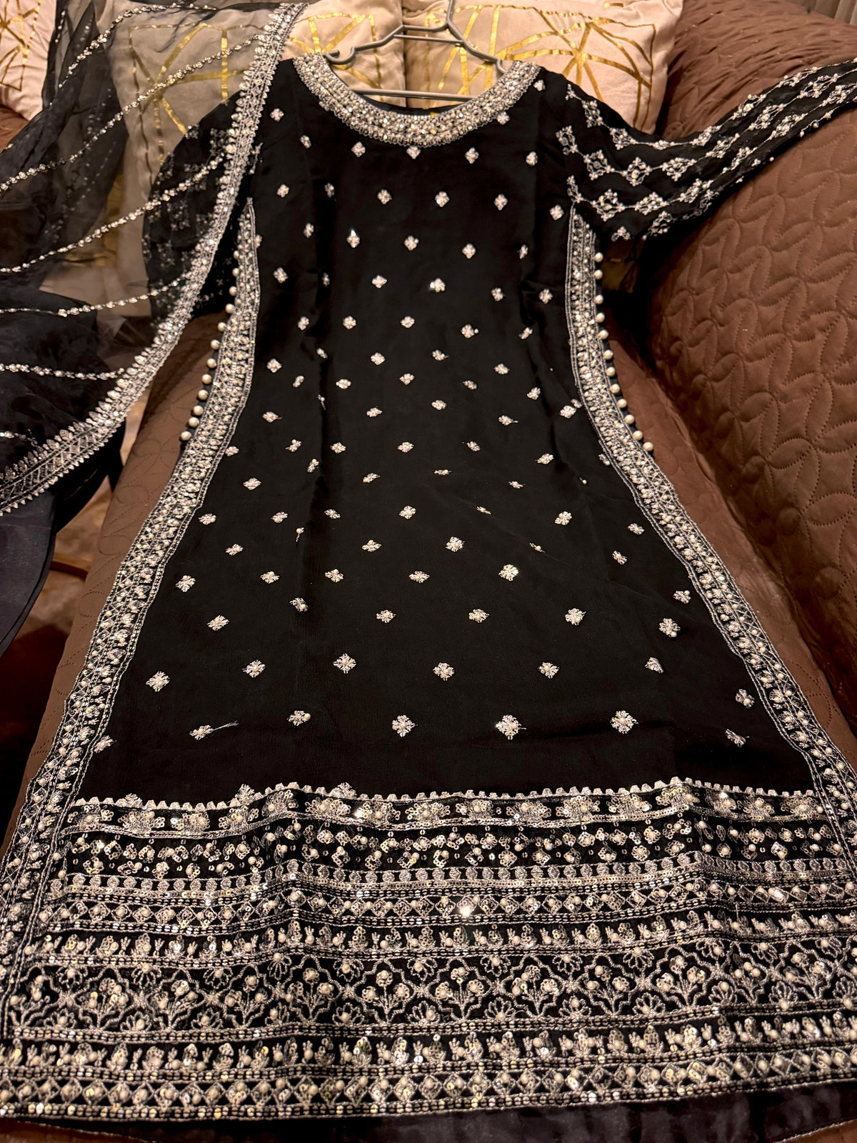 Amaranth (BLACK)
